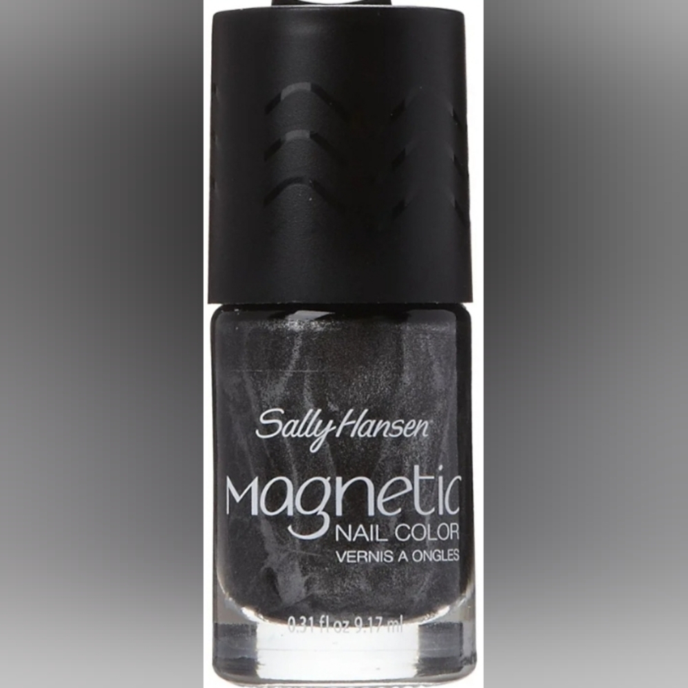 Sally Hansen Magnetic Nail Color Silver Elements BNIB